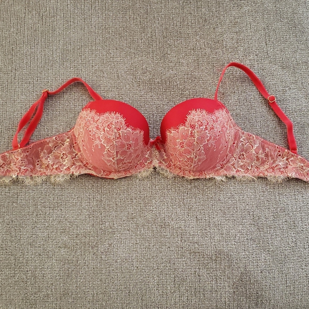 Victoria Secret Red Lace Bra